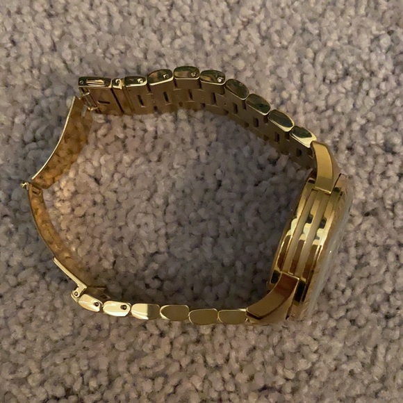 Watch - Picture 5 of 7